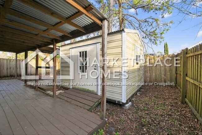 Building Photo - 1280 Independence Dr