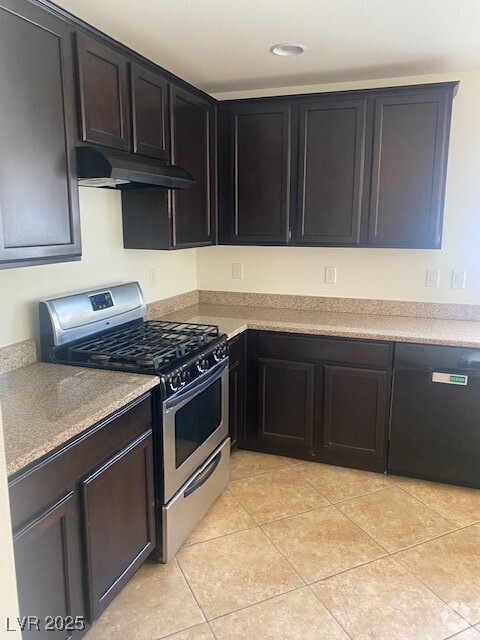 Building Photo - 7918 Point Oaks Ct