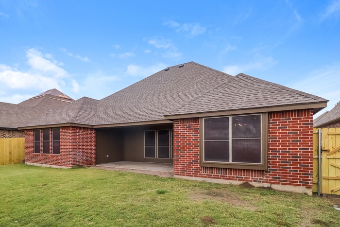 Building Photo - 330 Spyglass Dr