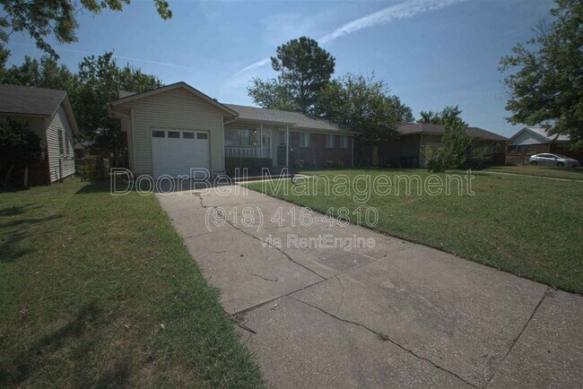 Building Photo - 2713 S Norwood Ave