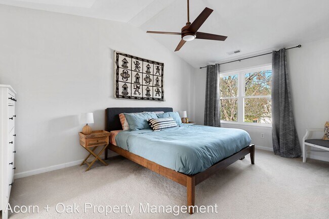 Building Photo - 4 br, 2.5 bath House - 5 Beech Slope Way