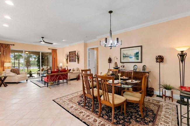 Building Photo - 9007 Cherry Oaks Tr