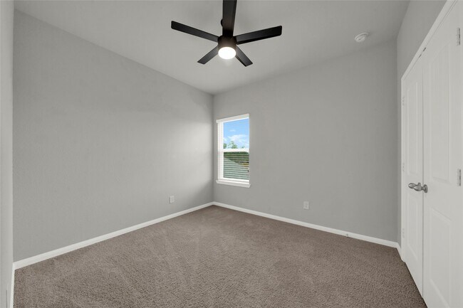 Building Photo - 2542 Steelhead Dr