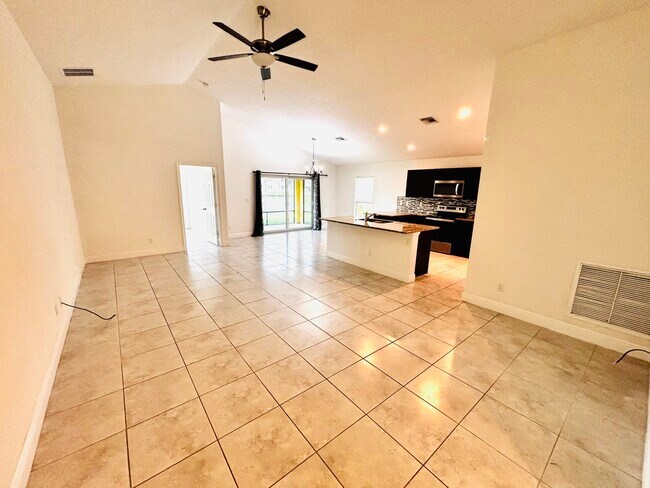 Building Photo - 9558 Sea Spray Dr