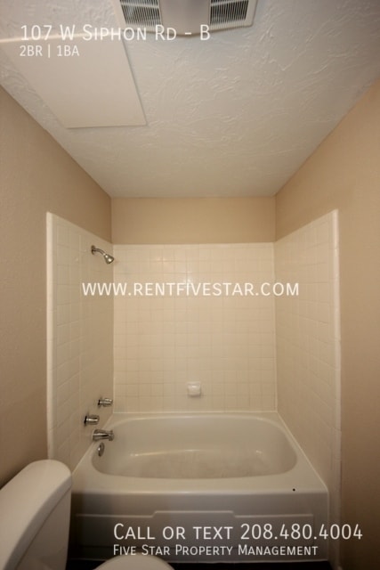 Building Photo - 107 W Siphon Rd