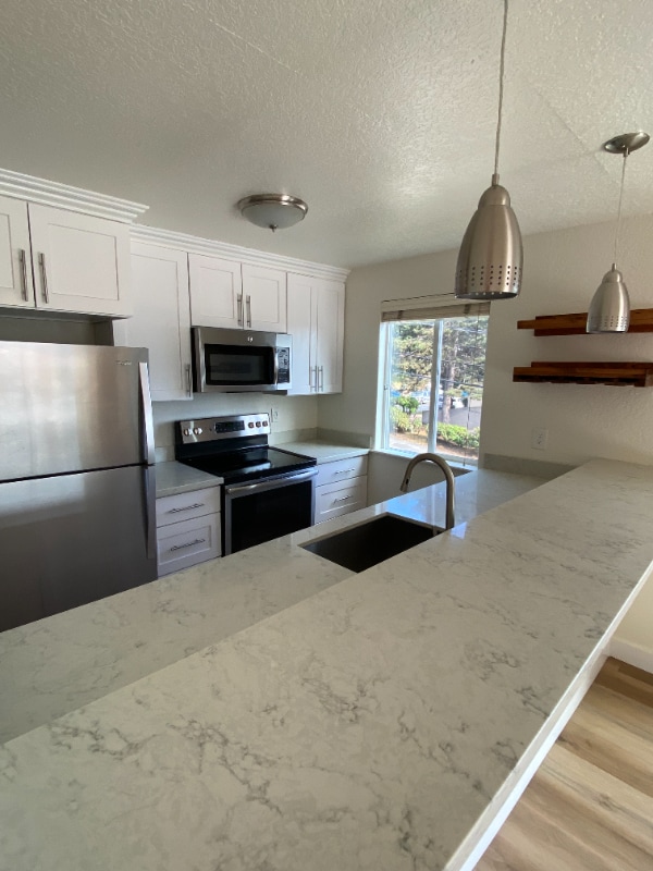 Building Photo - 1404 W Boston St