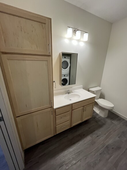 Bathroom with Washer and Dryer - 202 Valley Green Sq