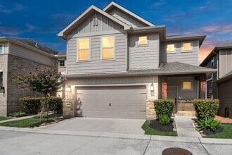 Building Photo - 1917 Barrel Oak Dr