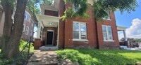 Building Photo - 730/732 N 23rd Quad