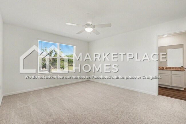 Building Photo - 11910 Sylvia St