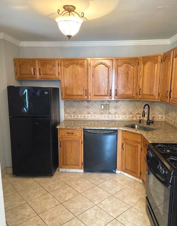 KItcher (appliances replaced with Stainless Steel) - 321 Steeplechase Ct