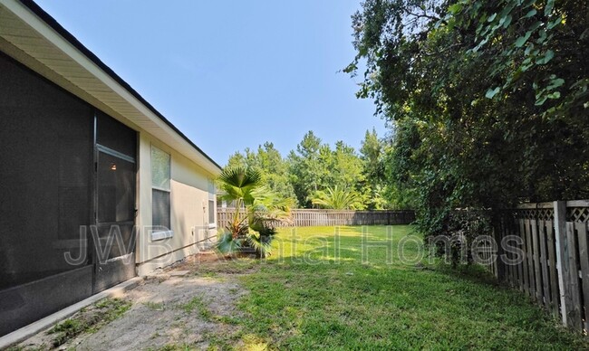 Building Photo - 268 Silver Glen Ave