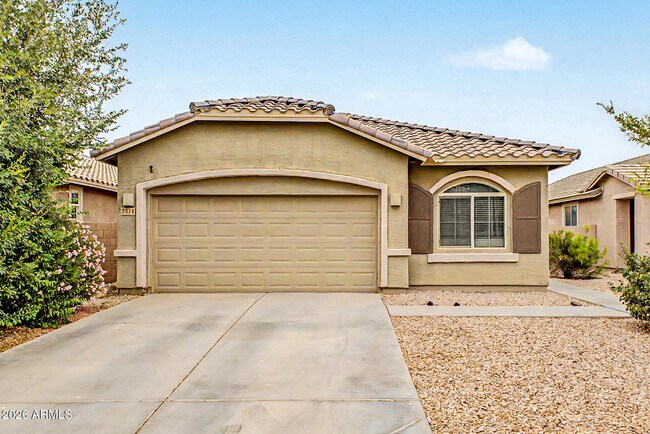 Building Photo - 3514 E Cowboy Cove Trail
