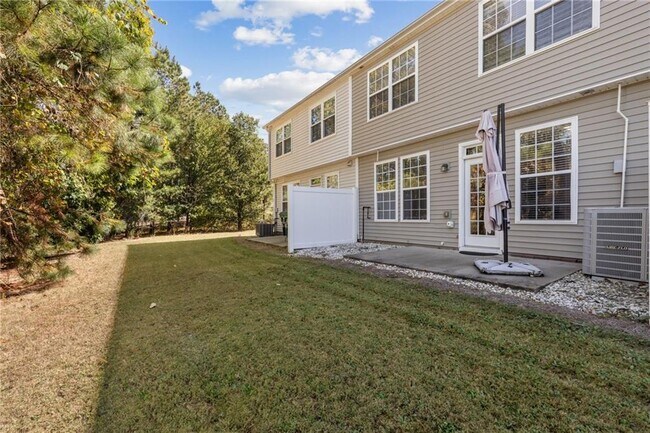 Building Photo - 1558 Paramount View Trace NE