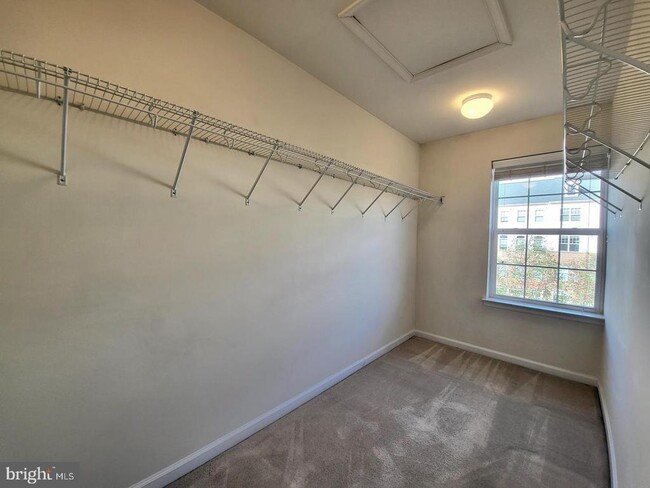 Building Photo - 7439 St Margarets Blvd