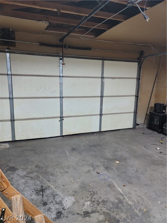 Building Photo - 4766 S Mojave Rd