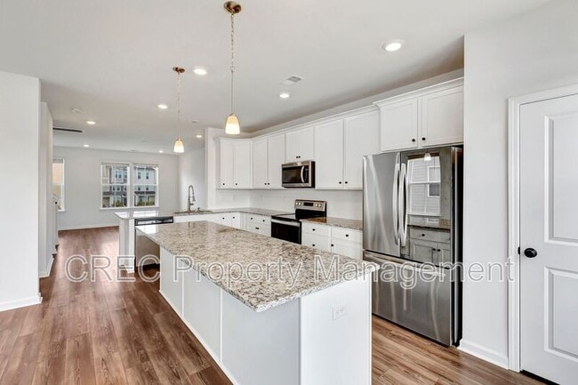 Building Photo - 831 Recess Pt Dr