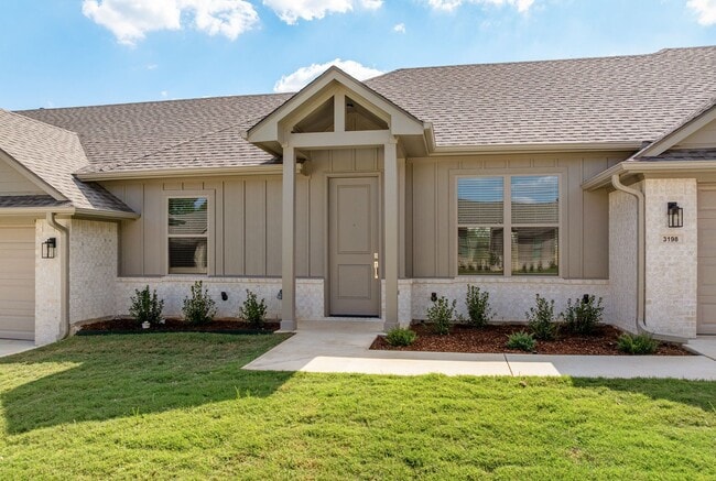 Building Photo - 3198 Dogwood Pk Blvd