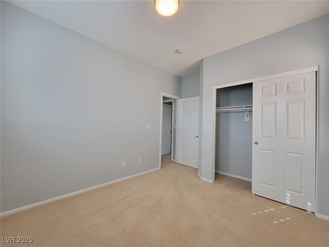 Building Photo - 10482 Calico Pines Ave