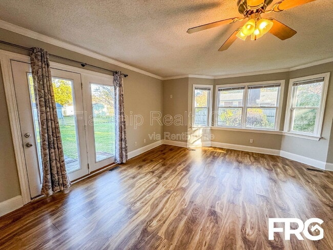 Building Photo - 113 Belmont Dr