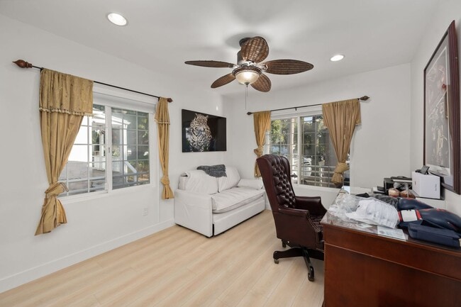 Building Photo - BEAUTIFUL HOME IN NORTH PB