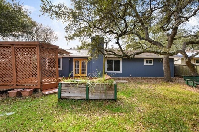 Building Photo - 11105 Blackmoor Dr