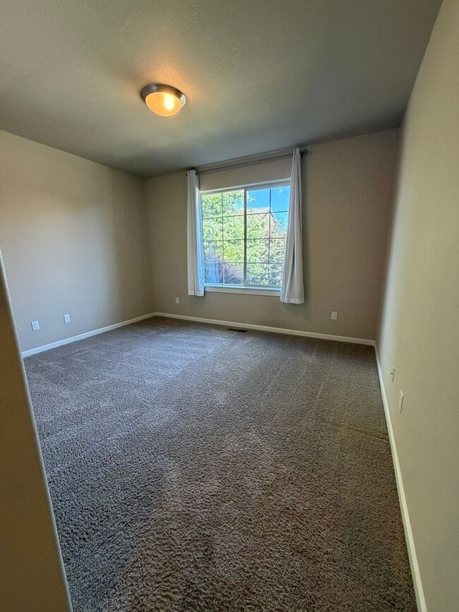 Building Photo - 3622 Birddog Dr