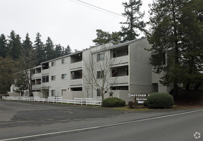 Primary Photo - Metzger Park Apartments