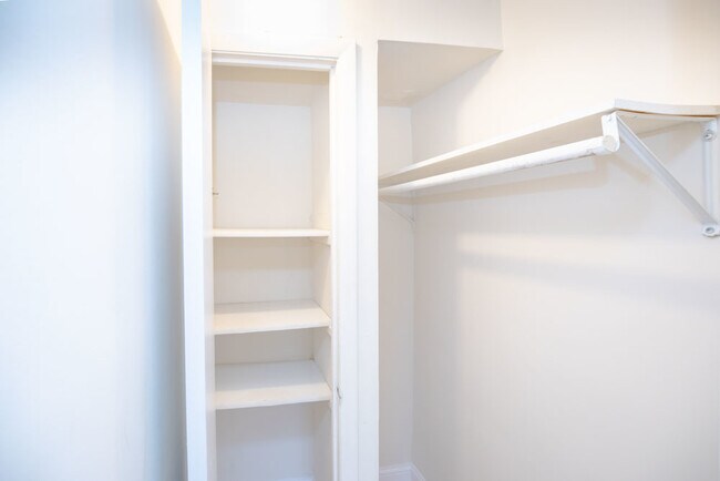 Building Photo - 5741 W 35th St