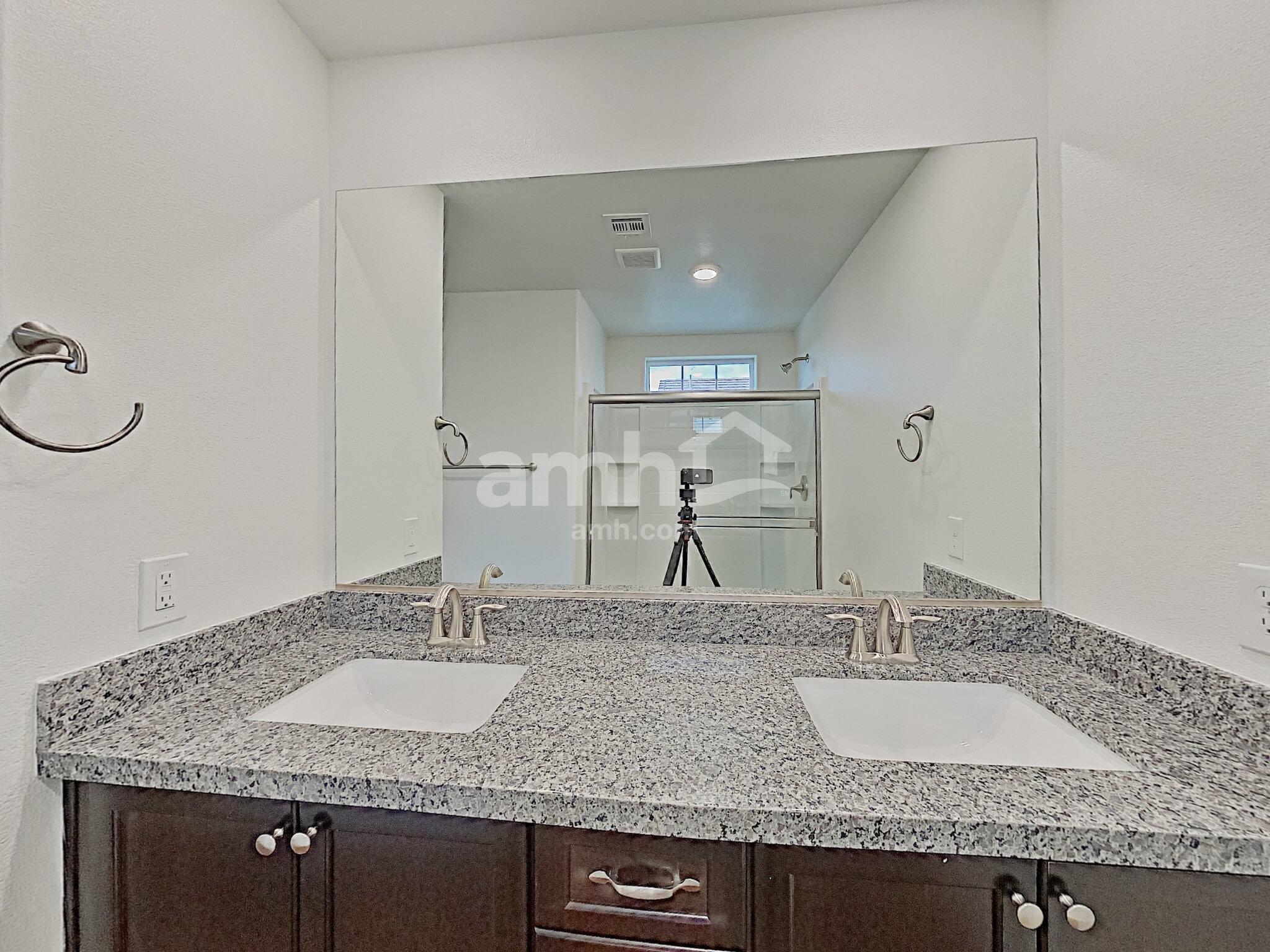 Building Photo - 6128 Wild Lilac Ct