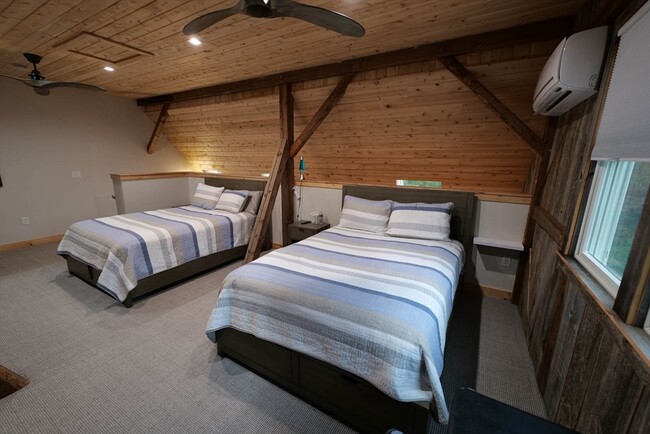 Building Photo - 23 Winter St