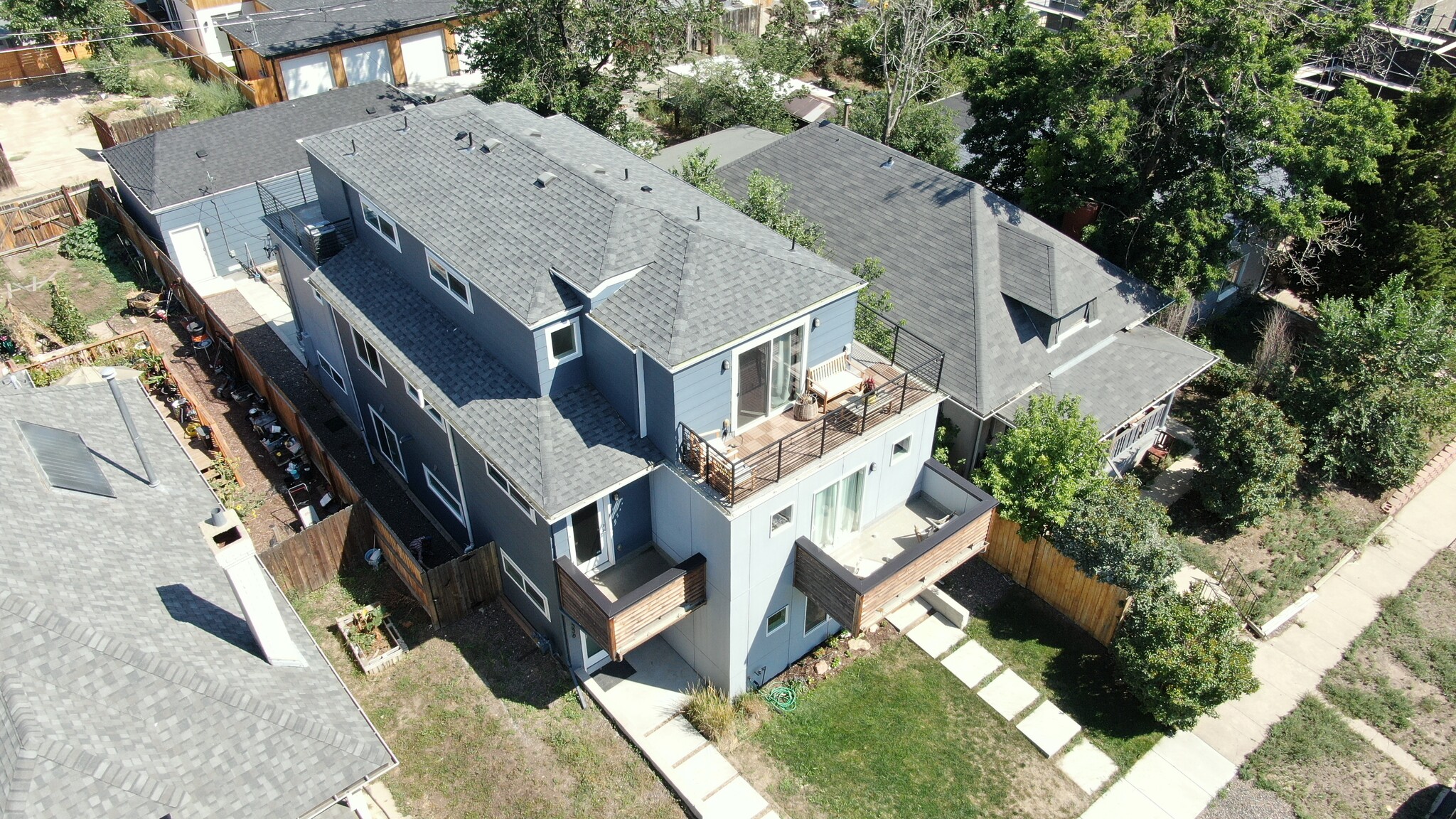 Building Photo - 1336 Osceola St