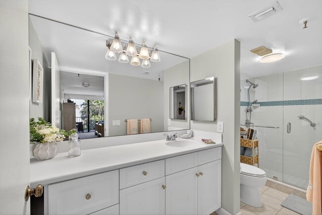 Building Photo - 1190 Jimmy Buffett Mem Hwy