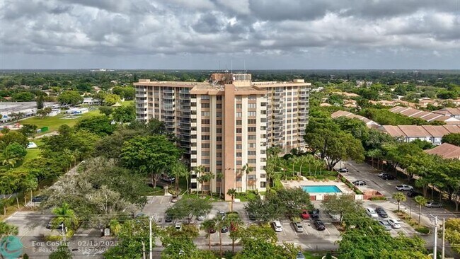 Building Photo - 10777 W Sample Rd