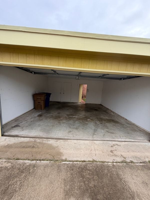 Building Photo - 5149 Middlecoff Cir