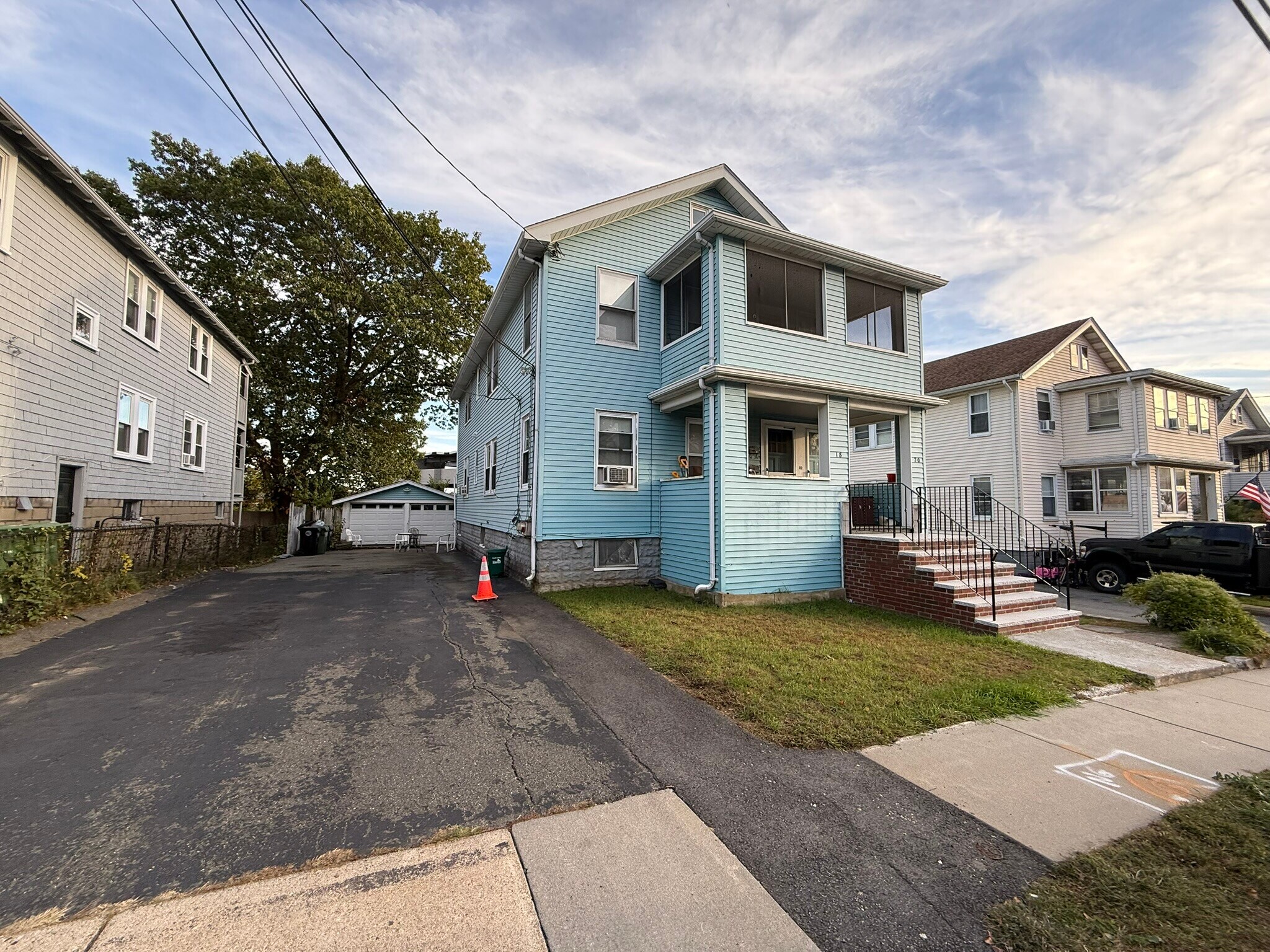 Building Photo - 20 Birch Rd