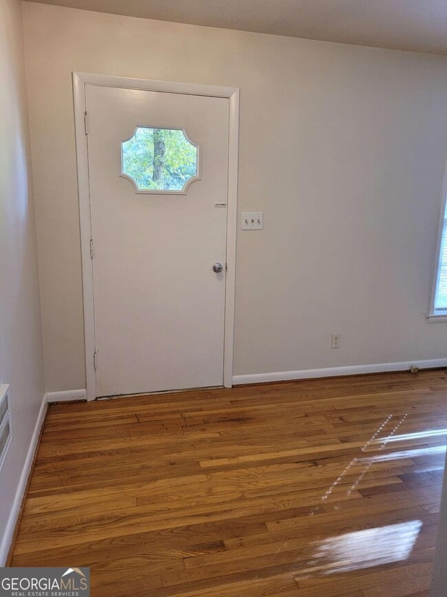 Building Photo - 1204 Jefferson Hwy