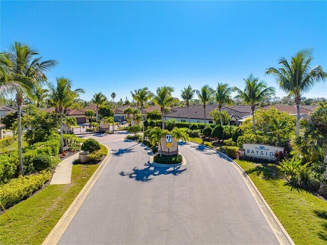 Building Photo - 3929 Waypoint Ave