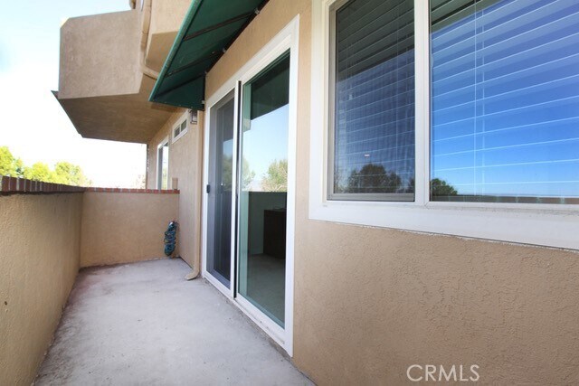 Building Photo - 3005 La Paz Ln