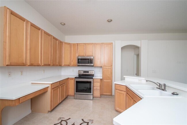 Building Photo - 14780 Edgemere Dr