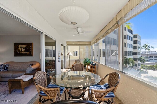 Building Photo - 3420 Gulf Shore Blvd N