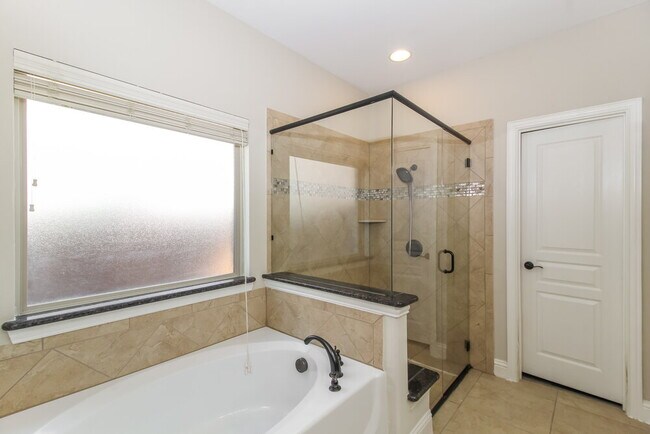Building Photo - 1017 Snowbird Dr