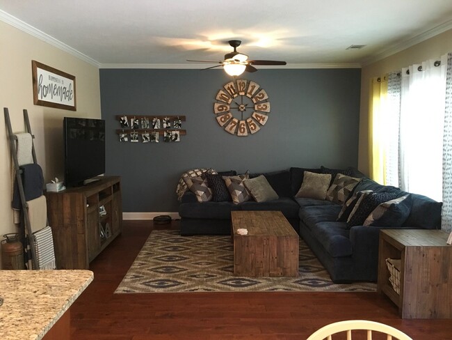 Building Photo - Canterbury Farms - Grovetown!