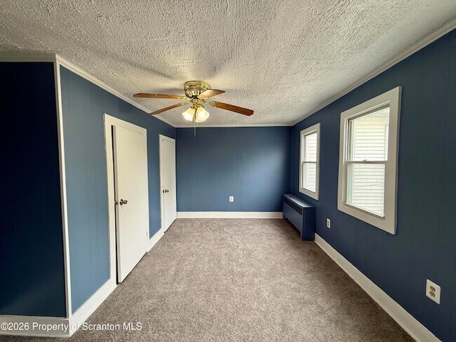 Building Photo - 61 Bowman St