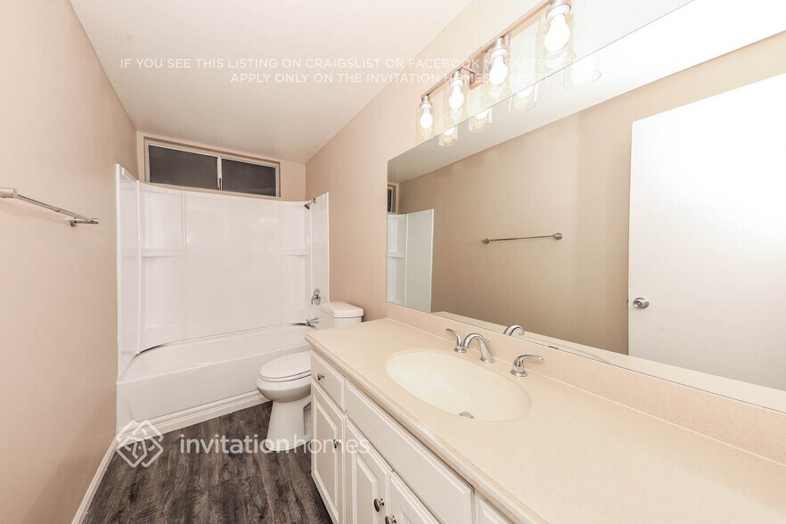 Building Photo - 504 Northpark Blvd W