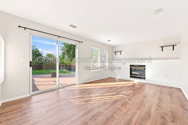 Building Photo - 16041 Bluebonnet Dr