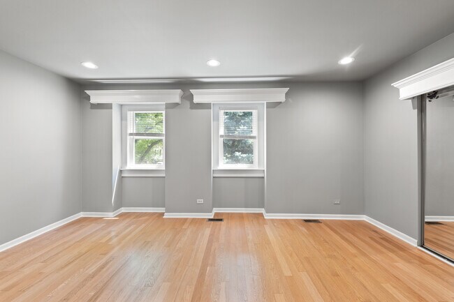 Building Photo - 260 Rodenburg Rd