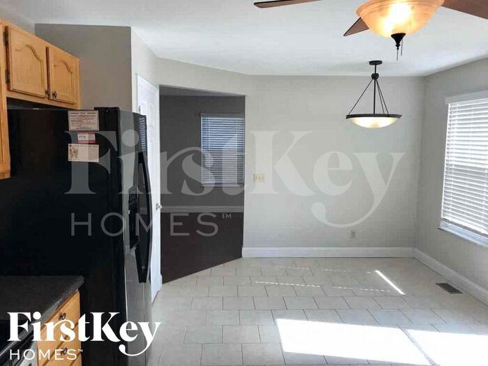 Building Photo - 2995 Imperial Dr