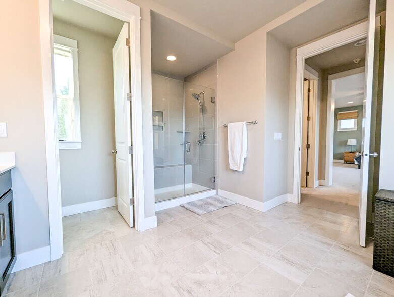 Primary Bath - 16324 131st St SE