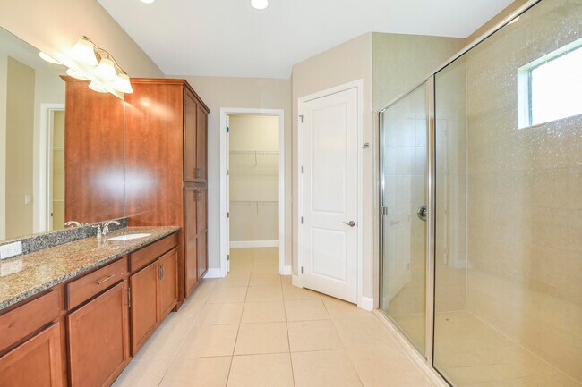 Building Photo - 16066 Rain Lilly Way